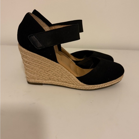 Black Wedge Espadrille Sandals - Picture 2 of 4